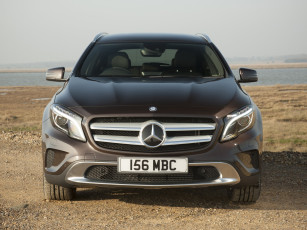 Картинка автомобили mercedes+trucks темный 2014 uk-spec x156 cdi gla 200 mercedes-benz