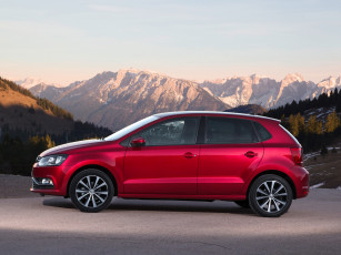 Картинка автомобили volkswagen 5-door 2014 typ 6r красный bluemotion polo tsi