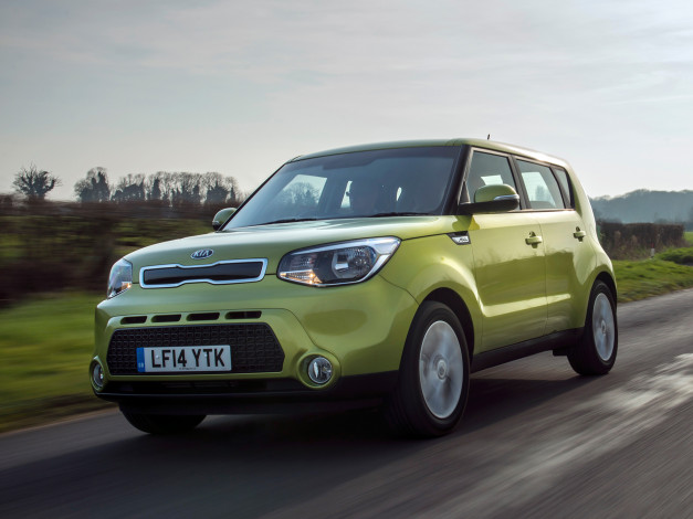 Обои картинки фото автомобили, kia, зеленый, 2014, uk-spec, soul