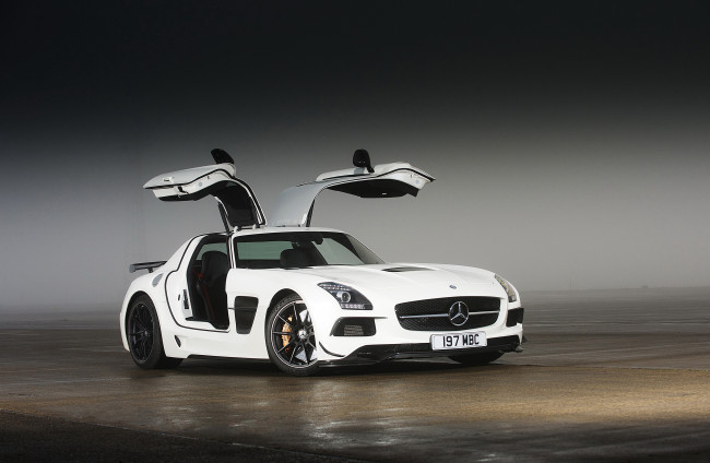 Обои картинки фото 2014 mercedes-benz sls 63 amg, автомобили, mercedes-benz, белый, тюнинг