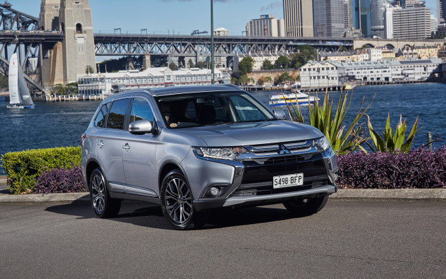Обои картинки фото автомобили, mitsubishi, 2015г, au-spec, outlander