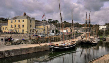 Картинка корабли порты+ +причалы река набережная