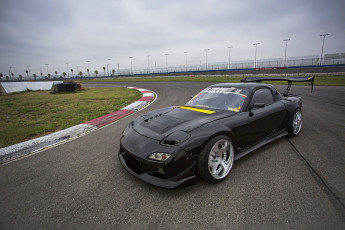 Картинка автомобили mazda