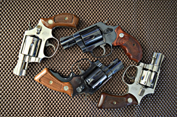 Картинка оружие револьверы ствол