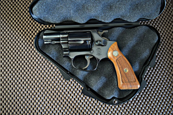 Картинка оружие револьверы ствол