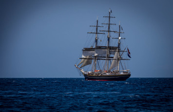 Картинка корабли парусники мачты паруса