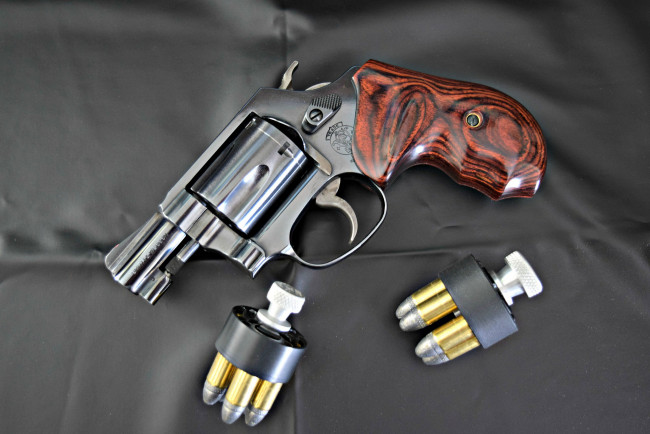 Обои картинки фото оружие, револьверы, ствол