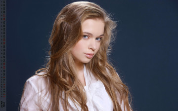 Картинка календари девушки взгляд лицо