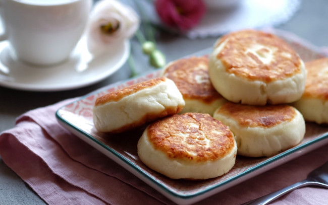 Обои картинки фото еда, блины,  оладьи, пышные, оладьи