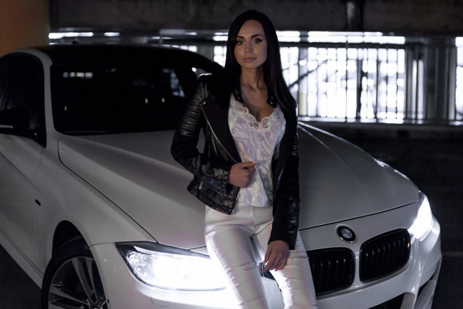 Обои картинки фото автомобили, -авто с девушками, девушка, брюнетка, сексуальная, милая, модель, красивая, супер, сладкая, лапочка, симпатичная, классная, нежная, идеальная, няша, яркая, игривая, великолепная, обаятельная, жгучая, спокойная, удивительная