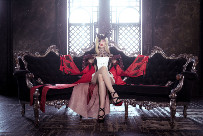 Обои картинки фото девушка - girl, девушки, - креатив,  косплей, девушка, блондинка, сексуальная, милая, модель, красивая, супер, сладкая, лапочка, симпатичная, классная, нежная, идеальная, няша, яркая, игривая, великолепная, обаятельная, жгучая, спокойная, удивительная, xenon