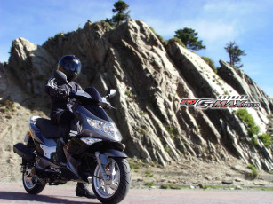 Картинка мотоциклы мотороллеры