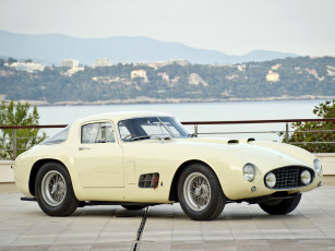 Картинка автомобили ferrari berlin