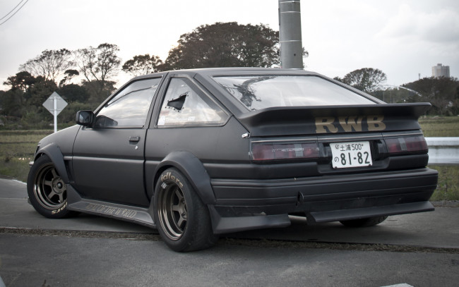 Обои картинки фото автомобили, выставки и уличные фото, toyota