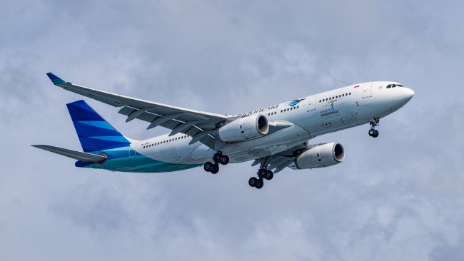 Обои картинки фото авиация, пассажирские самолёты, авиалайнер