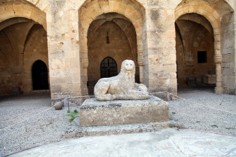 Картинка разное рельефы +статуи +музейные+экспонаты скульптура