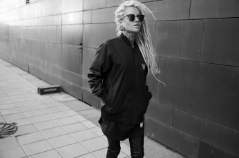 Картинка bantik+boy девушки тело татуировка красивая тату дреды бельё