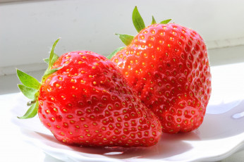 Картинка еда клубника +земляника ягоды