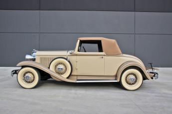 Картинка автомобили классика chrysler