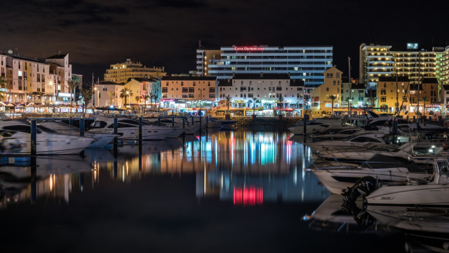 Обои картинки фото корабли, порты ,  причалы, пристань, катера, яхты, ночь