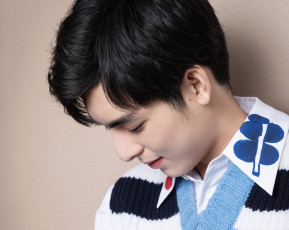 Картинка мужчины wang+hao+xuan ван хаосюань wang hao xuan