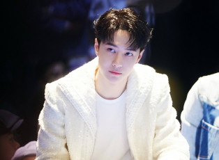 Картинка мужчины wang+yi+bo ван ибо wang yi bo