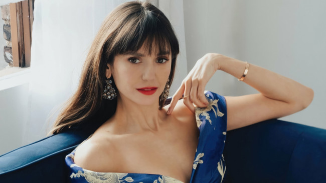 Обои картинки фото девушки, nina dobrev, актриса, портрет