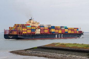 обоя корабли, грузовые суда, контейнеровоз