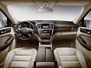 Картинка mercedes benz ml350 blueefficiency w166 `2011 автомобили фрагменты автомобиля интерьер mercedes-benz
