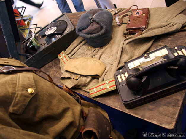 Обои картинки фото разное, рельефы, статуи, музейные, экспонаты, инсталляция