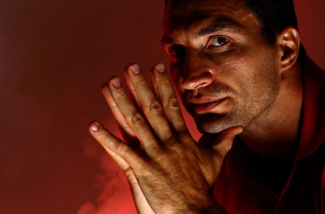 Обои картинки фото мужчины, виталий, владимир, кличко, руки