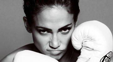 Картинка девушки jennifer+lopez перчатки гримаса лицо актриса черно-белая певица дженнифер лопез