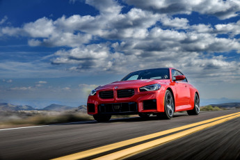 Картинка bmw+m2 автомобили bmw красный дорога скорость шоссе облака