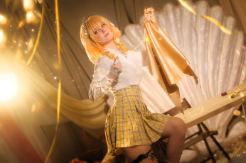 Картинка девушки ксана+станкевич образ косплей блузка юбка ткань стол