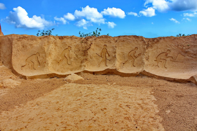 Обои картинки фото разное, фигуры, из, песка, льда, снега, гомосапиес