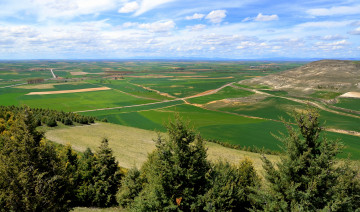 Картинка испания кастрохерис природа поля