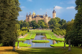 Картинка города замок+шверин+ германия парк замок schwerin фонтан
