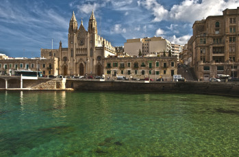 Картинка сент-джулианс+ мальта города -+улицы +площади +набережные здания вода