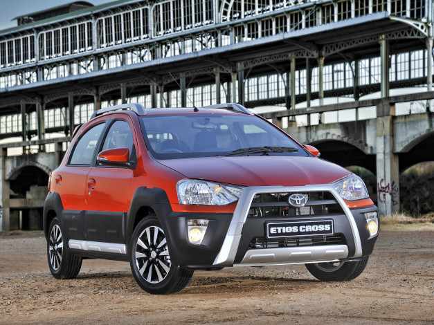 Обои картинки фото автомобили, toyota, etios, cross, za-spec, 2014г, красный