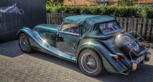 Обои картинки фото morgan, автомобили, авто, площадка