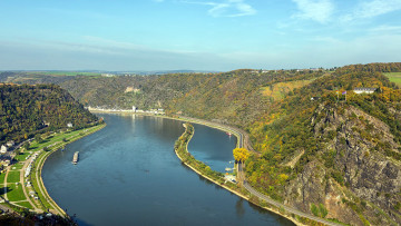 Картинка города -+пейзажи панорама горы река