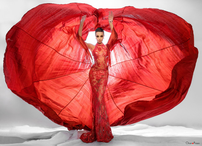 Обои картинки фото девушки, -unsort , брюнетки, темноволосые, модель, креатив, девушка