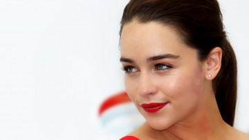 Картинка девушки emilia+clarke актриса шатенка лицо