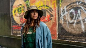 Картинка sweet+tooth+ сериал+2021 кино+фильмы сериал sweet tooth мальчик с оленьими рогами фантастика dania ramirez фэнтези боевик драма aimee