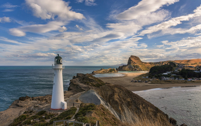 Обои картинки фото castlepoint lighthouse, new zealand, природа, маяки, castlepoint, lighthouse, new, zealand