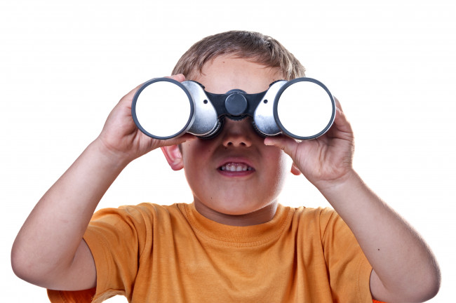 Обои картинки фото разное, дети, мальчик, бинокль