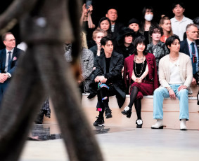 Картинка разное знаменитости ван ибо люди