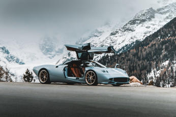 Картинка автомобили pagani