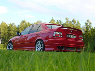 Картинка bmw 320 автомобили