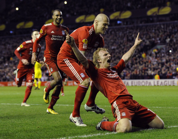 Обои картинки фото спорт, футбол, суарез, ливерпуль